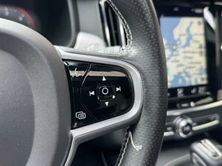 Volvo V90 Volvo V90 2.0 D3 R-Design Automaat | Panoramadak | Volleer | Camera met rondomzicht | Bowers&Wilkins | Adaptieve cruise control | Head-up Display | Apple CarPlay | LED | Parkeersensoren voor en achter - afbeelding nr 12