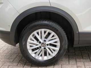 Volkswagen T-Roc Volkswagen T-Roc 1.5 TSI 150pk DSG-aut. LIFE BNS / Navi / Trekhaak afn.baar / Stoelverw. / FABRIEKS garantie - afbeelding nr 14