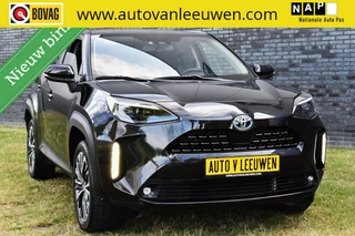 Toyota Yaris Cross 1.5 Hybrid Lounge PANORAMA/MATRIX/CAMERA/HALF LEDER/ETC.!