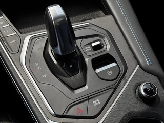 Lynk & Co 01 Lynk & Co 01 1.5 Plug-in Hybrid | Panoramadak | Apple Carplay & Android Auto - afbeelding nr 15