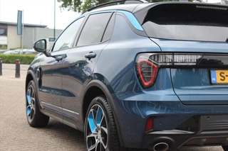Lynk & Co 01 Lynk & Co 01 1.5 261pk Hybrid PHEV 7DCTH | Orig.NL | PanoramaDak | 360Camera | AppleCarplay | - afbeelding nr 16