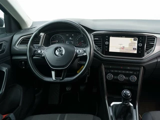 Volkswagen T-Roc Volkswagen T-Roc 1.0 TSI 116pk Style | Navigatie | Achteruitrijcamera | Winterpakket - afbeelding nr 15