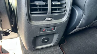 Ford Kuga Ford Kuga 2.5 PHEV ST-Line X 225pk | Driver Assistance Pack | Winterpack | Wegklapbare Trekhaak | 1.500kg Trekgewicht  | All Weatherbanden - afbeelding nr 18