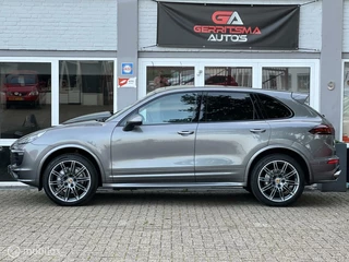 Porsche Cayenne Porsche Cayenne 4.2 D S - afbeelding nr 3