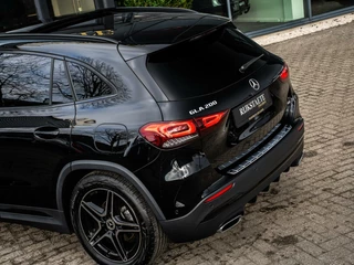 Mercedes-Benz GLA Mercedes GLA-klasse 200 AMG|PANO|19''|CAMERA|CARBON|NIGHT - afbeelding nr 36