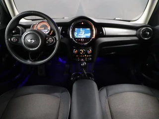 MINI Cooper MINI Cooper Mini 1.5 Pepper [APPLE CARPLAY, SFEERVERLICHTING, CRUISE CONTROL, CLIMATE CONTROL, KEYLESS START, NAVIGATIE, NIEUWSTAAT] - afbeelding nr 8