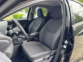 Toyota Yaris Toyota Yaris 1.5 Hybrid 116Pk Style Adaptive Virt Cockpit Clima - afbeelding nr 4
