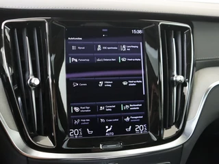 Volvo V60 Volvo V60 Cross Country 2.0 B5 AWD Pro | Stoelmassage | Nappa Leder | H&K Audio | - afbeelding nr 26