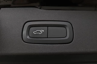 Volvo V60 Volvo V60 2.0 T8 Recharge AWD Inscription | Leder |  Stoelverwarming | Camera | Carplay | Memory | Adaptive cruise | Keyless | Full LED - afbeelding nr 26
