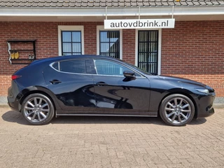 Mazda 3 Mazda 3 2.0 e-SA-G Sportive, BOSE / CAMERA RONDOM / LEER - afbeelding nr 2