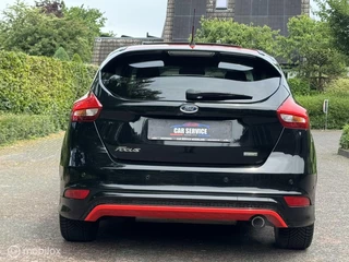 Ford Focus Ford Focus 1.5 150PK Red Edition ST LINE/PDC/NAVI/DAKJE - afbeelding nr 19