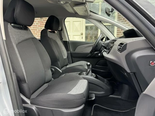 Citroën C4 Picasso Citroen C4 Picasso 1.6 VTi Business *Clima *Cruise *Trekhaak - afbeelding nr 2