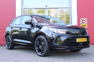 Opel Grandland Opel Grandland 1.2 Turbo 136PK AUTOMAAT Hybrid GS | BLACK PACK | STOEL/STUUR VERWARMING | NAVIGATIE | APPLE CARPLAY/ANDROID AUTO | DODEHOEK DETECTIE | 18