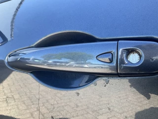 Nissan Micra Nissan Micra 0.9 IG-T N-Connecta Nav Clima Cruise Lane-Assist Zuinig NAP! - afbeelding nr 14