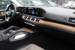 Mercedes-Benz GLE Mercedes-Benz GLE 350 de 4MATIC Premium Plus AMG / Trekhaak / Panoramadak / 360Camera / Head-up / 21'' / Luchtvering / Keyless / Apple CarPlay / Matrix LED / Stoelventilatie / Stuurverwarming / 4zone airco / Stoelverwarming 4x - afbeelding nr 13