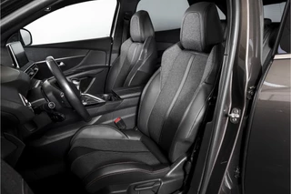 Peugeot 3008 Peugeot 3008 1.2 PureTech 130 PK GT Line | S/K-Panodak | Dig. Cockpit | Cruise | PDC | Camera | NAV | ECC | Elek. Klep | DAB | LM 19