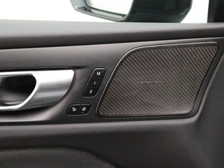 Volvo S60 Volvo S60 T6 PLUG-IN HYBRID LONG RANGE PLUS DARK SCHUIFDAK HARMAN KARDON 3 - afbeelding nr 18
