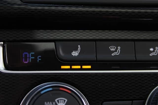 Volkswagen Golf Volkswagen Golf 1.4 TSI GTE | Orig. NL | Pano | Carplay | Sportuitlaat | Trekhaak - afbeelding nr 19