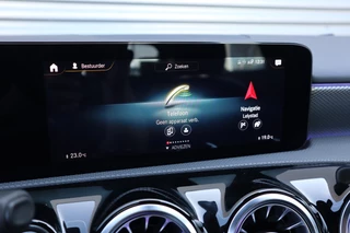 Mercedes-Benz A-Klasse Mercedes-Benz A-Klasse 250 e Luxury Sfeer verlichting / Widescreen / Camera / Carplay / - afbeelding nr 19
