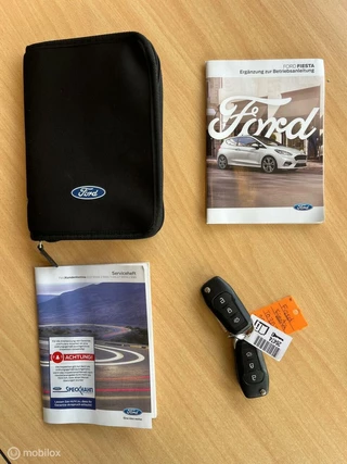 Ford Fiesta Ford Fiesta 1.1 BLACK & WHITE EDITION 12M GARANTIE - afbeelding nr 20