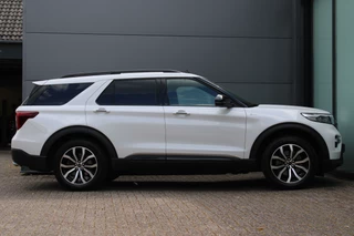 Ford Explorer Ford Explorer 3.0 V6 EcoBoost 457PK PHEV ST-Line | 4 Jaar garantie | Trekhaak | Panoramadak | BLIS | Full Options - afbeelding nr 2