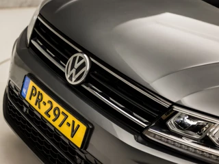 Volkswagen Tiguan 150Pk Automaat (VIRTUAL COCKPIT, APPLE CARPLAY, NAVIGATIE, KEYLESS, STOELVERWARMING, CLIMATE, SPORTSTOELEN, ADAPTIVE CRUISE, LED KOPLAMPEN, PARKEERSENSOREN, NIEUWE APK, NIEUWSTAAT) - afbeelding nr 34