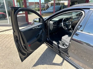 Ford Focus Ford Focus 1.0 EBH ST LINE - afbeelding nr 5