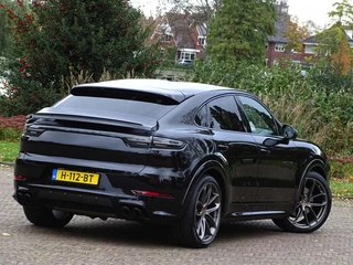 Porsche Cayenne Porsche Cayenne Coupé 3.0 474PK E-Hybrid / Sport Design / carbon / 22'' / LED *NAP* - afbeelding nr 7