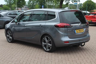 Opel Zafira Opel Zafira 1.4 Turbo Edition 7p. / Trekhaak / Panoramadak / Camera / Leder / 19'' / Navigatie / Stuurverwarming / DAB / ACC / Stoelverwarming / LED-lichtpakket - afbeelding nr 3