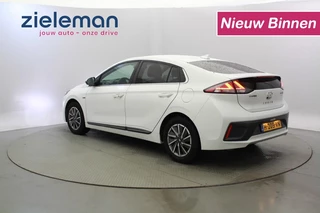 Hyundai IONIQ Hyundai IONIQ Comfort EV 38 kWh - Carplay, Camera, Stoelverw. - afbeelding nr 2