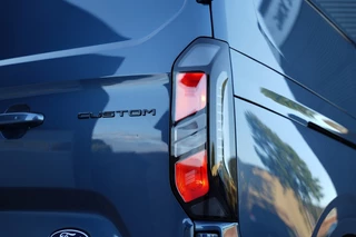 Ford Transit Custom Ford Transit Custom 300 2.0 TDCI L2H1 LIMITED | Trekhaak | 2x Schuifdeur | Camera | - afbeelding nr 31