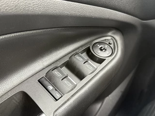 Ford Kuga Ford Kuga 1.5 EcoBoost ST Line Navi,Camera,Trekhaak,Clima,Halfleder,Pdc V+A,120pk,Lm velgen,6 Bak,Apk tot 06-2026 - afbeelding nr 22