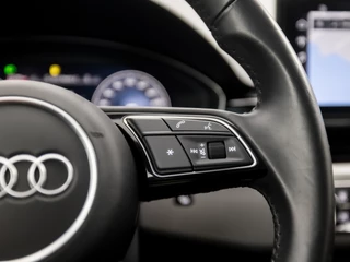 Audi A4 150Pk Automaat (NIEUW MODEL, APPLE CARPLAY, GROOT NAVI, LEDEREN SPORTSTOELEN, STOELVERWARMING, DIGITAL COCKPIT, LED KOPLAMPEN, CRUISE, DYNAMISCHE KNIPPERLICHTEN, NIEUWSTAAT) - afbeelding nr 19