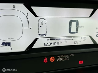 Citroën C4 Picasso Citroen C4 Picasso 130 pk Selection I Trekhaak I Navigatie I - afbeelding nr 15