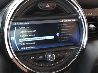 MINI One Mini Mini 1.5 One Automaat Business Edition | Navigatie | PDC | Cruise Control | Airco | 17