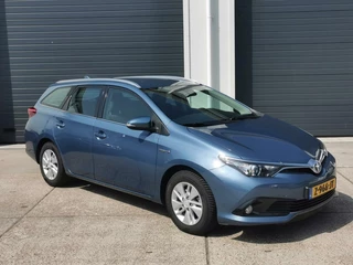 Toyota Auris Toyota Auris 1.8 Hybrid - afbeelding nr 11