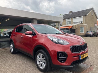Kia Sportage Kia Sportage 1.6 GDI 135pk DynamicLine / Navi - afbeelding nr 4