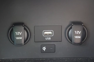 Hyundai i30 Hyundai i30 Wagon 1.0 T-GDI Comf.Smart Aut. Navi/Led/Pdc/Cam/16