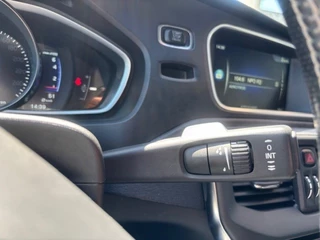 Volvo V40 Volvo V40 1.6 T3 R-Design, Navi, Clima, Cruise, Trekhaak - afbeelding nr 23