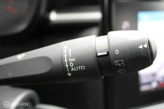 Citroën C3 Citroen C3 1.2 PureTech S&S Feel, Pdc, Cruise, App connect, Clima, Navi, Donkerglas. - afbeelding nr 25