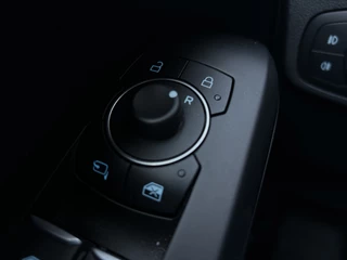 Ford Focus Ford Focus Wagon 1.0 EcoBoost Hybrid ST Line X | 125pk | LED-koplampen | Navigatie - afbeelding nr 24