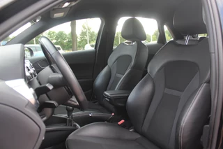 Audi A1 Sportback Audi A1 Sportback 1.0 TFSI Sport Pro Line 3x S-Line / Navigatie / 17'' / Bluetooth / Sportstoelen / Sportstuur / Cruise Control / Airco - afbeelding nr 4