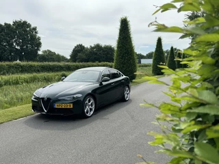 Alfa Romeo Giulia Alfa Romeo Giulia 2.0T Verde Visconti!! 37dkm!! Pano! Vol!! - afbeelding nr 31