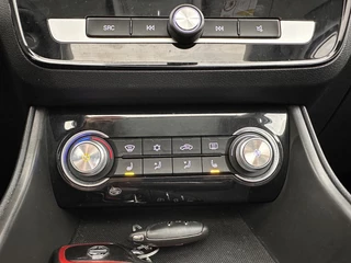 MG ZS-EV (INCL-BTW) *PANO | FULL-LEATHER | CCS-FASTLOADER | KEYLESS | NAVI-FULLMAP | ADAPTIVE-CRUISE | CAMERA | HEATED-SEATS | CARPLAY | LANE-ASSIST | SPORT-SEATS | 17