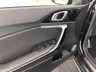 Kia ProCeed Kia ProCeed 1.5 T-GDi MHEV GT-Line Edition Aut. *PANO | SPORT-SEATS | NAVI-FULLMAP | CAMERA | ECC | PDC | CRUISE | 17''ALU* - afbeelding nr 23