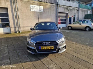 Audi A3 Audi A3 Sportback 35 TFSI S edition 2020/AUT/CRUISE/ORIG-NL - afbeelding nr 2