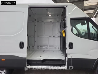 Iveco Daily Iveco Daily 35C21 3.0L Automaat 2025 model Dubbellucht L2H2 LED ACC CarPlay Camera Parkeersensoren 12m3 Airco - afbeelding nr 6