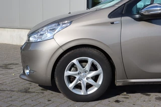 Peugeot 208 Peugeot 208 1.2 e-VTi Style AUTOMAAT 82pk NAVI, PDC, Cruise, 1e eigenaar - afbeelding nr 26