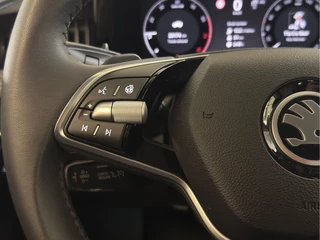 Škoda Superb Škoda Superb Combi 1.5 TSI 150PK DSG MHEV BUSINESS CAMERA | MASSAGE | 4x STOELVERW. - afbeelding nr 22