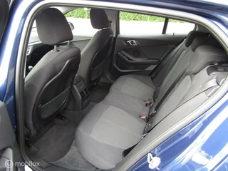 BMW 1 Serie BMW 1-serie 118i High Executive | Trekhaak - afbeelding nr 22